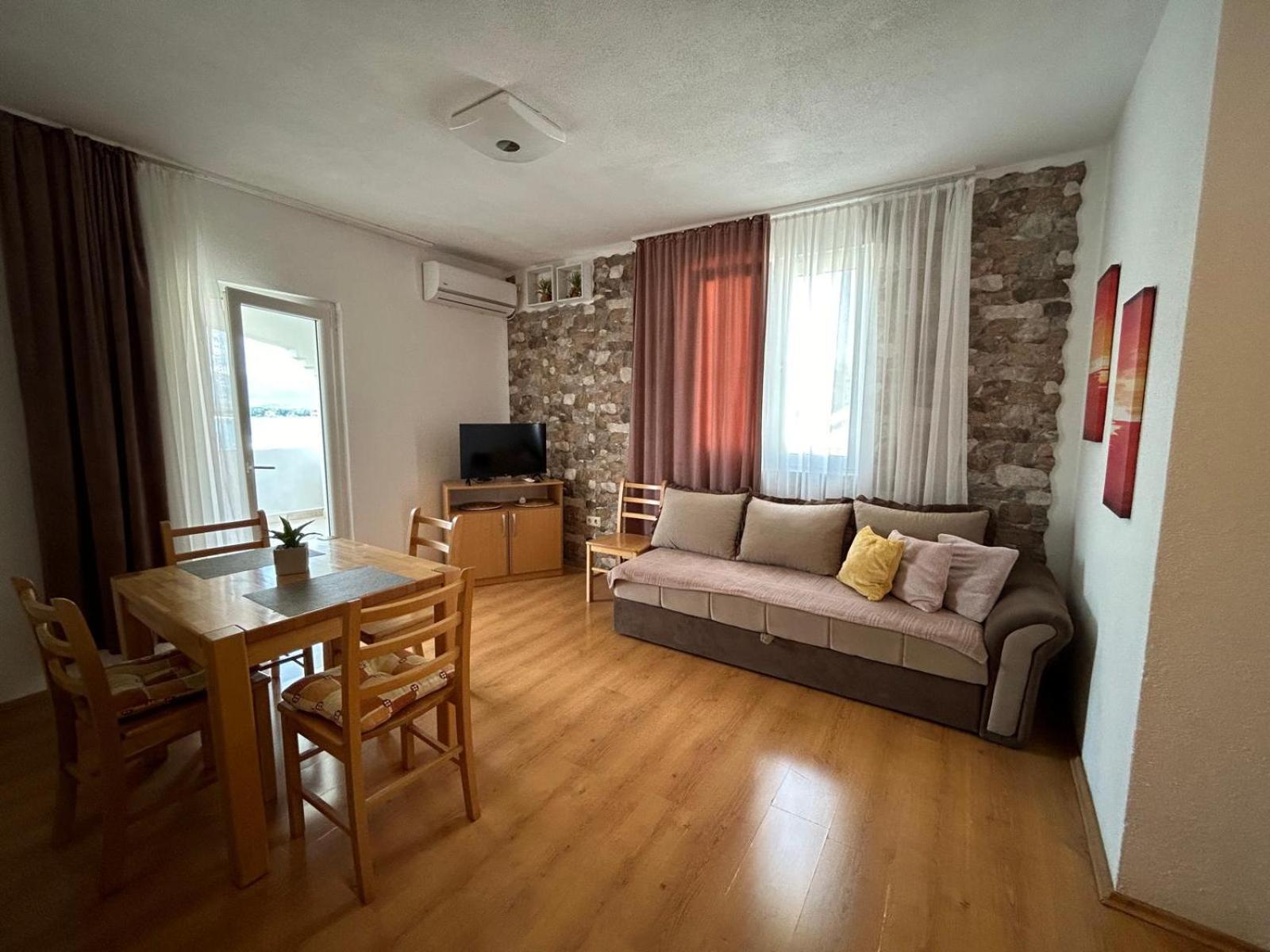 Apartmani Grgic Trogir Exterior photo