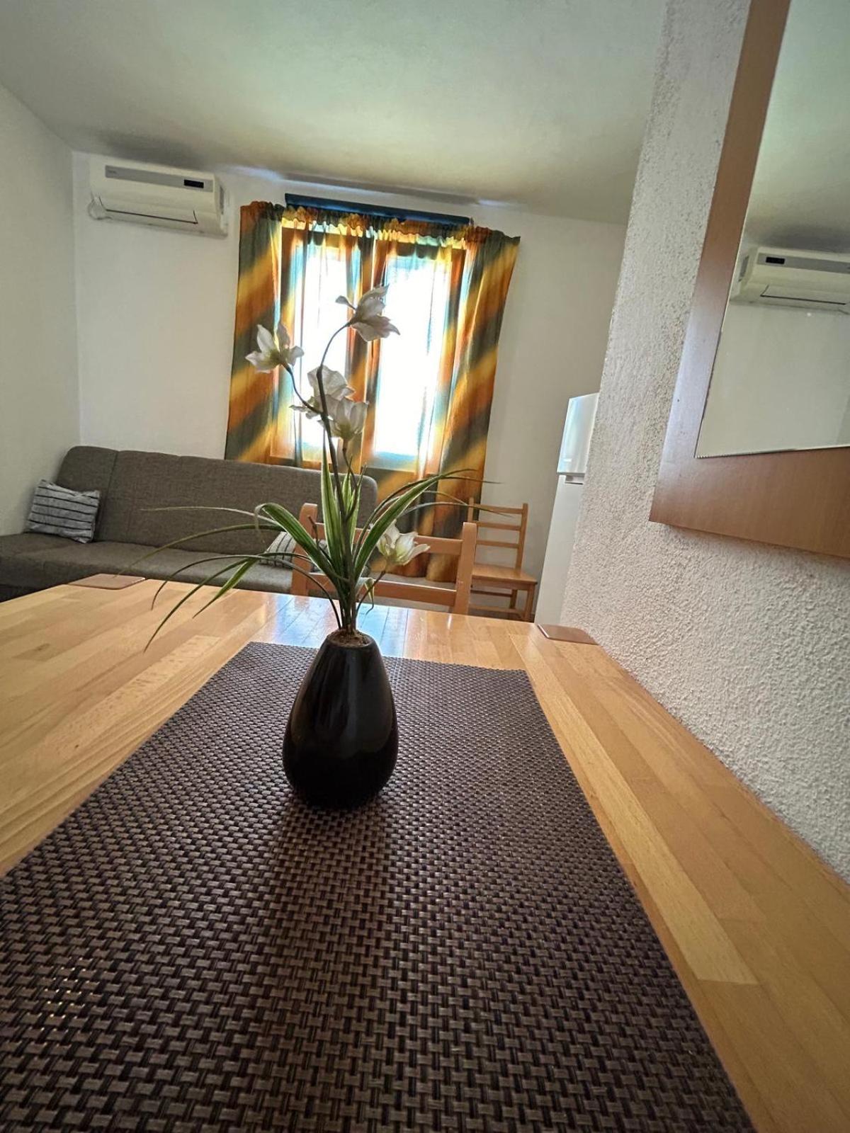 Apartmani Grgic Trogir Exterior photo